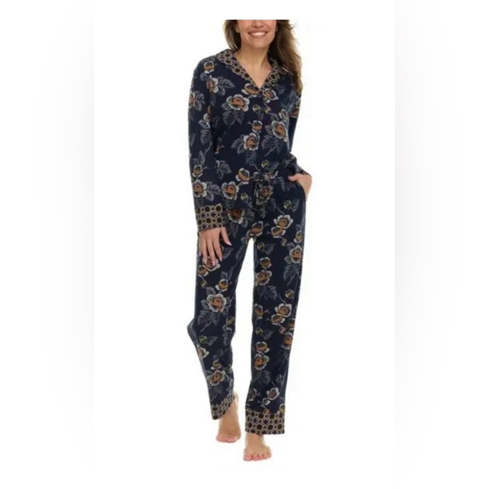 Vera Bradley Navy and Yellow Floral Pajama Set